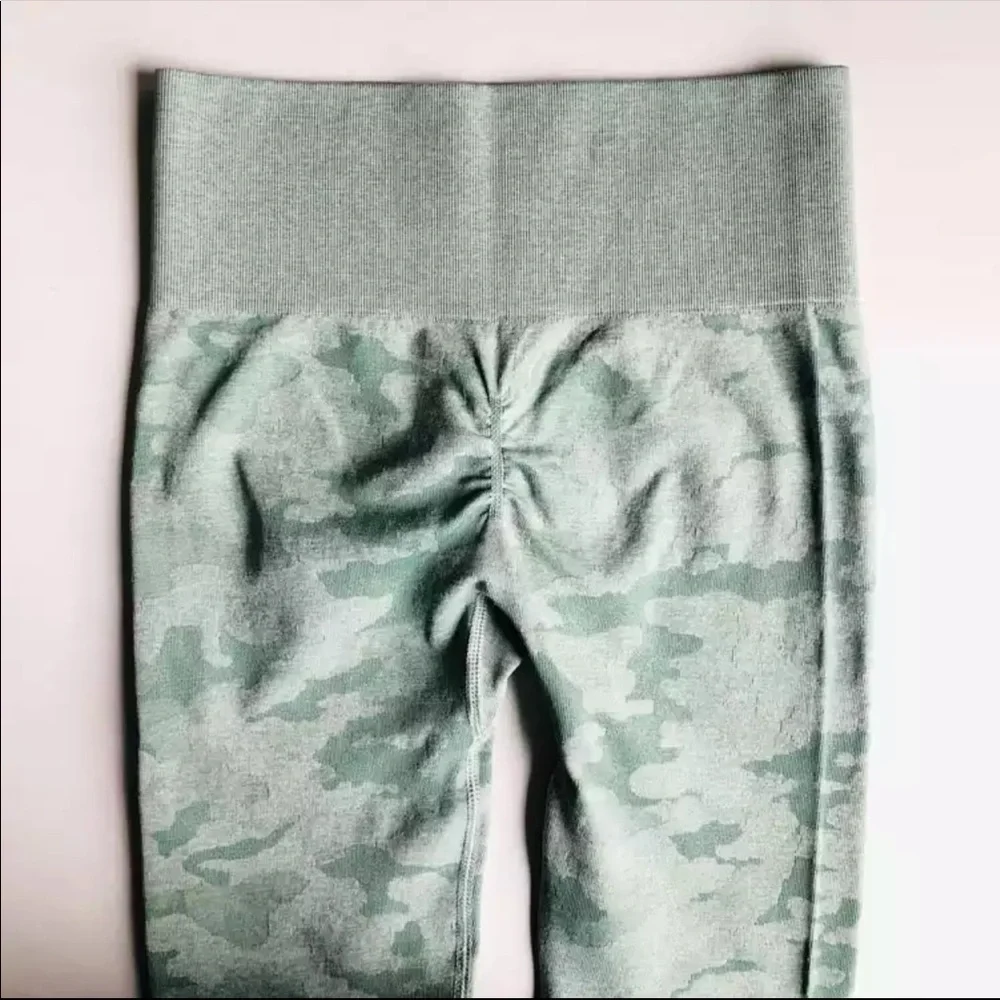 Green Camo Leggings - Picture 4 of 6